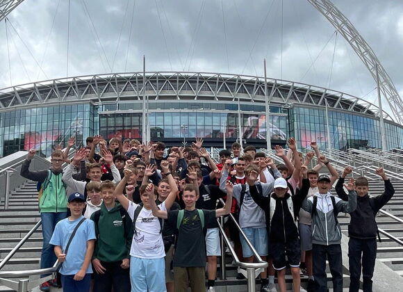 Gruppenbild der 8. Klassen